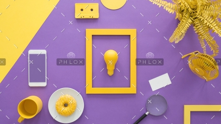 yellow-frame-on-violet-background-PNCJ6TZ